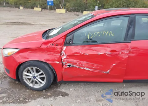 2016 Ford Focus Se z USA, uszkodzony, nr VIN 1FADP3F25GL251537